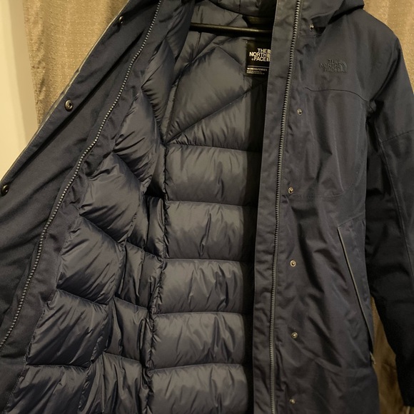 The North Face Far Northern Waterproof Parka - Picture 5 of 10